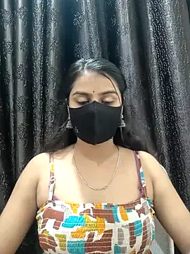 Snapshot of Alix_cuti chatting on 06-06-26, 04:44 Alix cuti online show from 06-06-26, 04:44