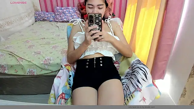 HornyAsianXxX online show from 03-30-26, 07:42