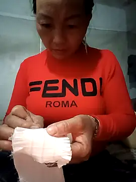 baby 112233 online show from 04-18-26, 12:20