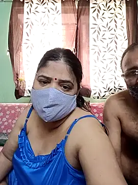 HoneyHush online show from 02-19-26, 06:31