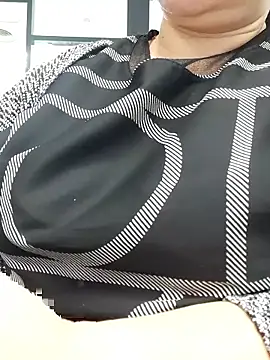 Yummyamasha online show from 06-09-26, 03:07