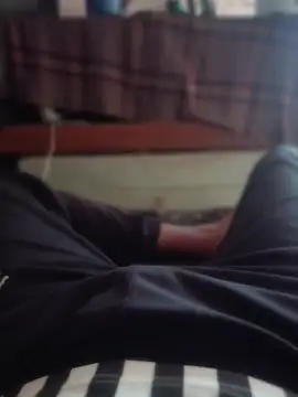 Harry302933 online show from 04-18-26, 05:33