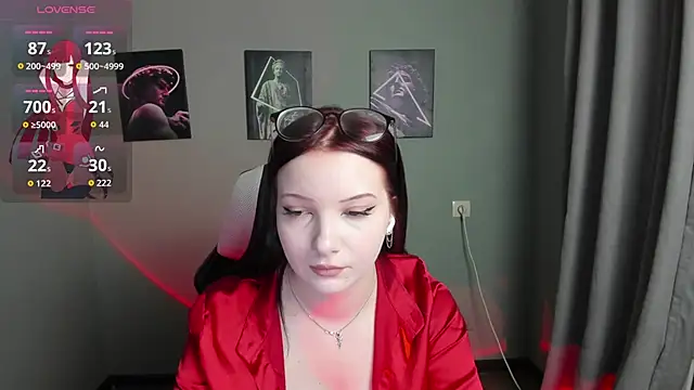 AuroraKane online show from 04-01-26, 02:14