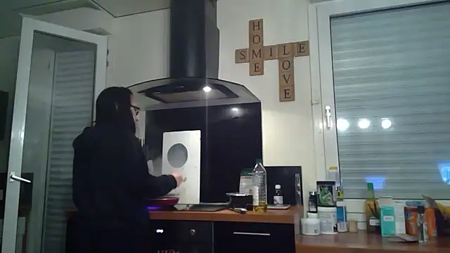 FITGIRL-MAEVA online show from 02-12-26, 06:58