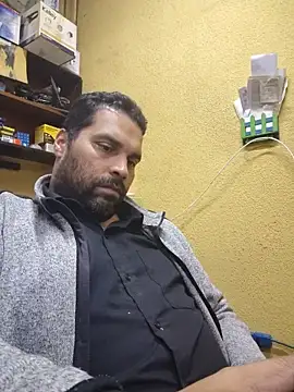 Snapshot of ricarcc chatting on 05-19-26, 10:49 ricarcc online show from 05-19-26, 10:49