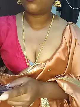 Snapshot of Chinnima143 chatting on 05-26-26, 06:15 Chinnima143 online show from 05-26-26, 06:15