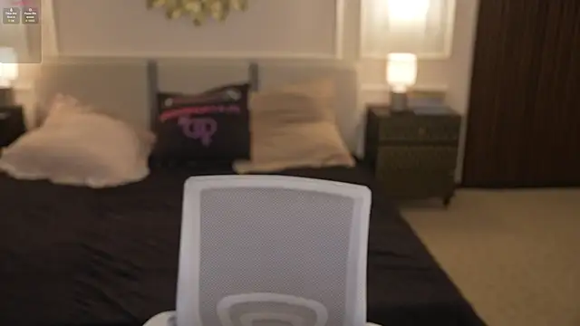 Zlata Sky online show from 10-27-25, 03:49