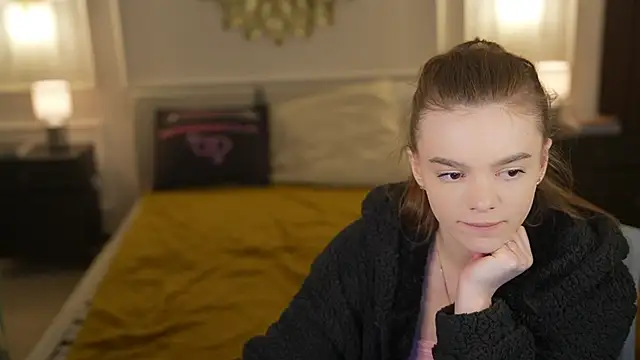 Zlata Sky online show from 03-24-26, 03:50