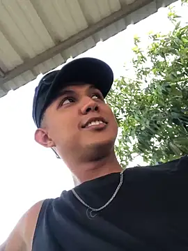  Usher online show from 02-24-26, 10:19