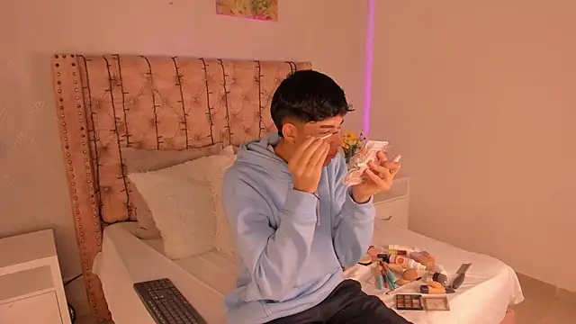 noah lewiss online show from 03-05-26, 11:17