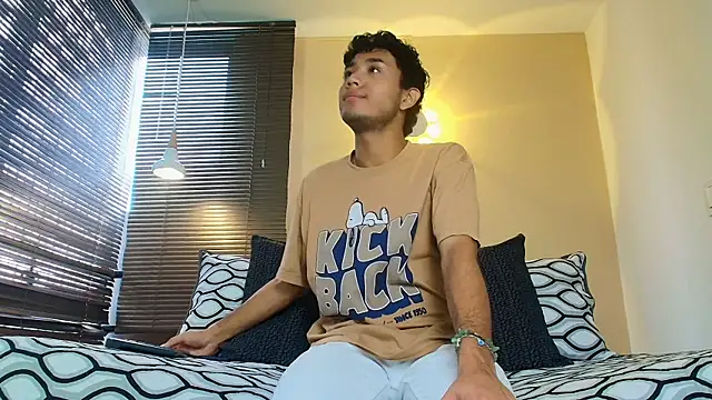 Damon Salvarote S online show from 04-08-26, 04:29