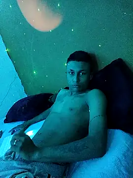 miguelit21 online show from 03-05-26, 09:11