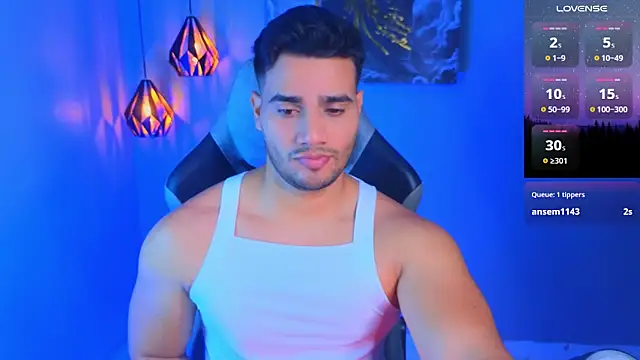 AndresRodriguez1 online show from 02-01-26, 12:15