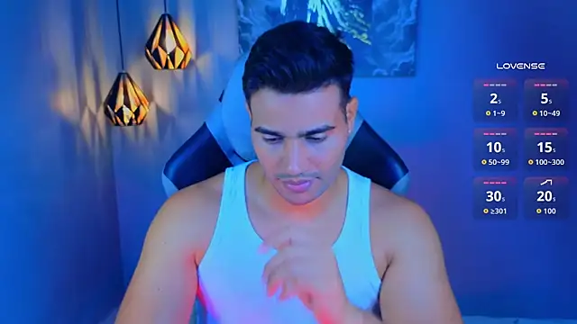 AndresRodriguez1 online show from 03-30-26, 12:39