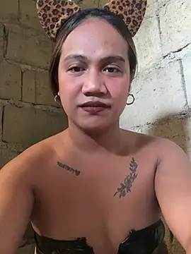 Queen-barbie online show from 02-16-26, 03:13