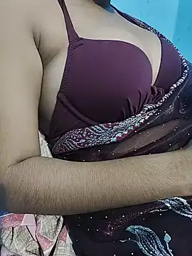 Snapshot of debykajal chatting on 05-24-26, 12:32 debykajal online show from 05-24-26, 12:32