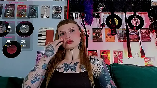 Snapshot of SugarSoot chatting on 05-16-26, 10:36 SugarSoot online show from 05-16-26, 10:36
