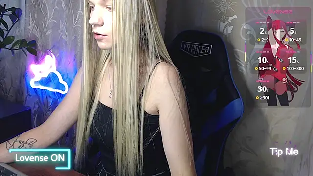 Shiny Victoria online show from 07-30-26, 08:57
