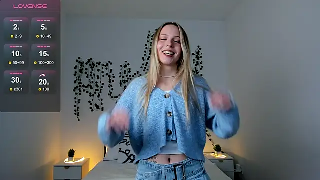 EllyMartinez online show from 02-01-26, 12:48