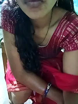 Royal hotti0011 online show from 03-18-26, 08:50