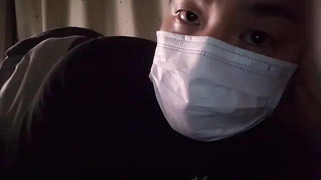 Snapshot of KoreanMilk chatting on 03-11-26, 09:10 KoreanMilk online show from 03-11-26, 09:10