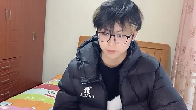 Snapshot of zijunzbzs chatting on 02-19-26, 10:00 zijunzbzs online show from 02-19-26, 10:00