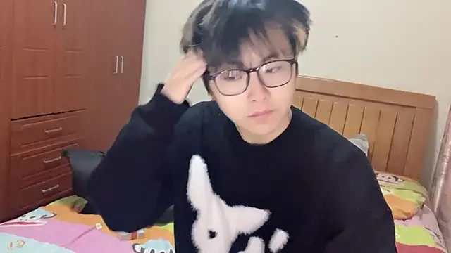 Snapshot of zijunzbzs chatting on 02-22-26, 10:36 zijunzbzs online show from 02-22-26, 10:36