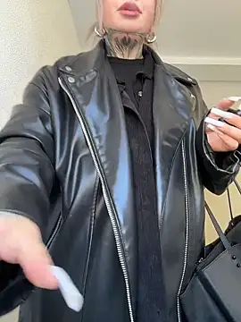 Chiibi online show from 03-06-26, 10:23