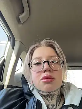 Chiibi online show from 03-07-26, 11:18