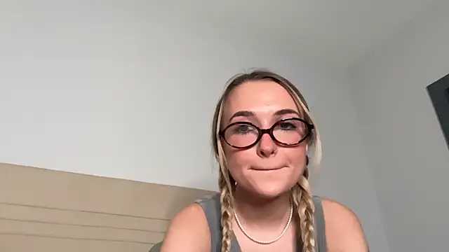 kelseyblu online show from 02-04-26, 11:42