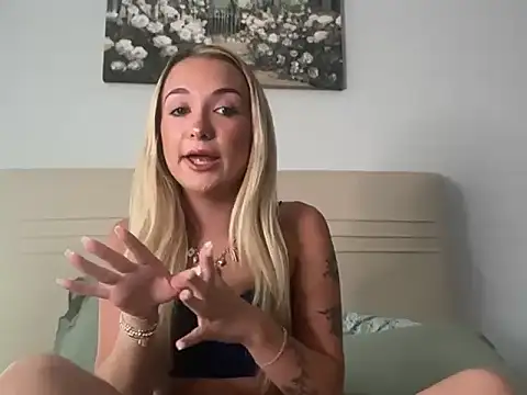 kelseyblu online show from 04-05-26, 10:29