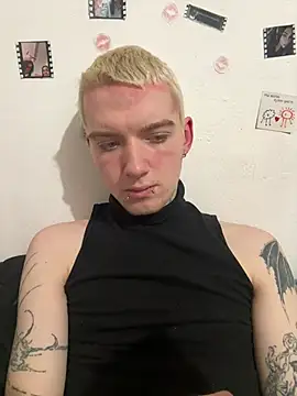 OskarMil online show from 03-06-26, 07:54