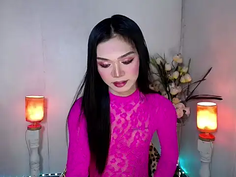 Snapshot of Darkness_Angel chatting on 05-17-26, 01:25 Darkness Angel online show from 05-17-26, 01:25
