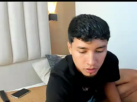 Noah Smith01 online show from 04-03-26, 09:13