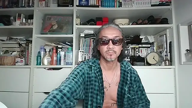 MtaS1 online show from 04-18-26, 03:16