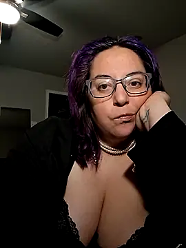 Snapshot of RavenOnyx chatting on 02-08-26, 03:10 RavenOnyx online show from 02-08-26, 03:10