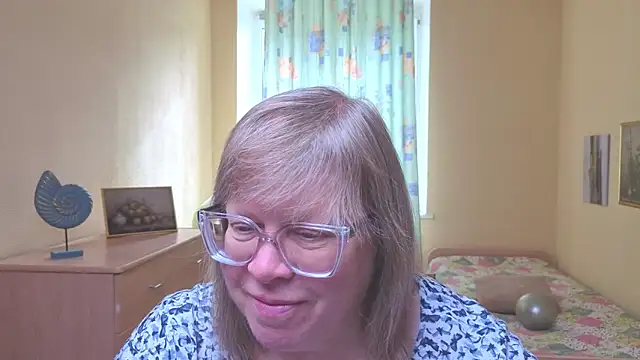 Emma Eclipsee online show from 03-03-26, 10:32