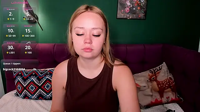 BellaAiry online show from 06-11-26, 01:38