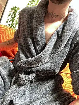 Piratee666 online show from 04-02-26, 11:19