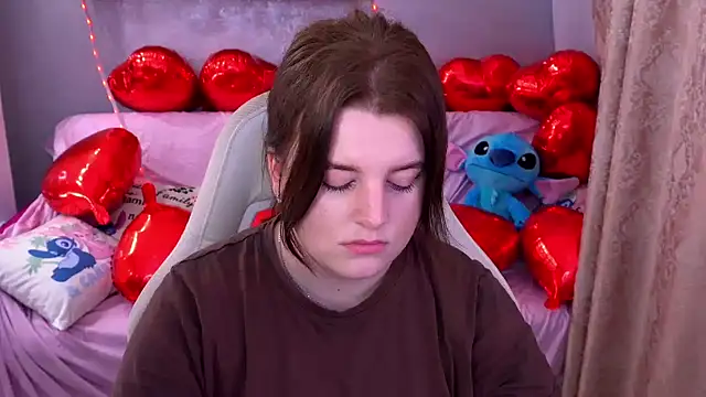 KristiFoxy online show from 02-09-26, 06:17