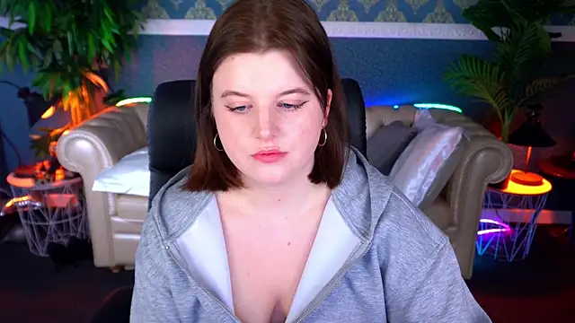 KristiFoxy online show from 04-20-26, 12:30