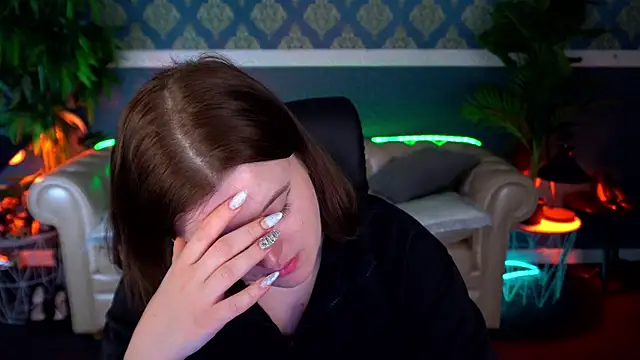 Snapshot of KristiFoxy chatting on 04-29-26, 02:59 KristiFoxy online show from 04-29-26, 02:59
