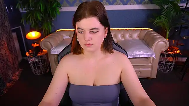 Snapshot of KristiFoxy chatting on 05-28-26, 12:35 KristiFoxy online show from 05-28-26, 12:35