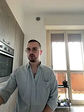 ItalianAlex online show from 05-18-26, 07:58