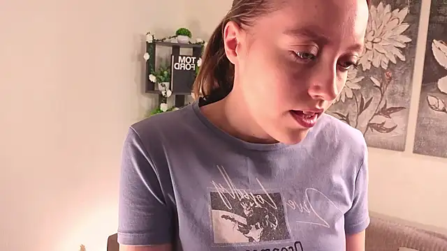 NenaWord online show from 02-11-26, 01:21