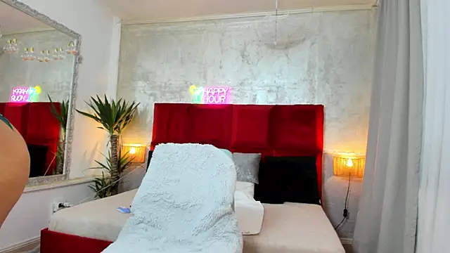 YasmineDelight online show from 04-02-26, 07:17