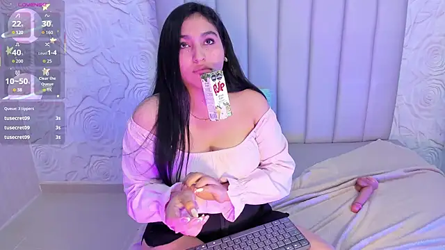 Lya dubois  online show from 04-21-26, 01:42