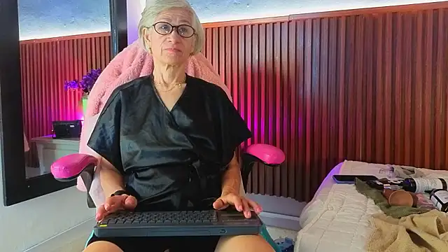 miss monserrate01 online show from 02-23-26, 01:52