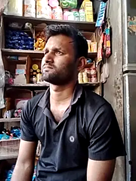 sos-boy online show from 03-04-26, 07:36