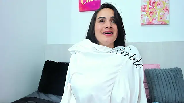 Gaby Taylor online show from 04-11-26, 07:45